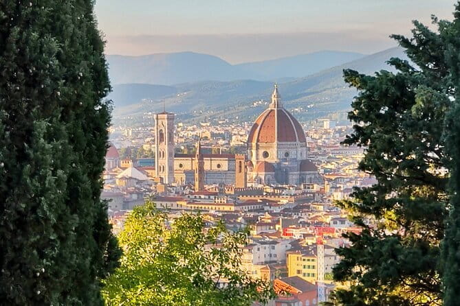 Private Photo Tour in Florence with a Professional Photographer - Bring Your Camera or Phone: What’s Actually Included (and Not)