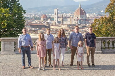 Private Photographer in Florence - What You’re Getting: The Private-Group Setup and Photo Delivery
