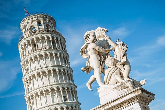 Private Pisa and Lucca Half Day Tour from Florence - Piazza dei Miracoli: white marble, green lawns, and a full hour on your feet