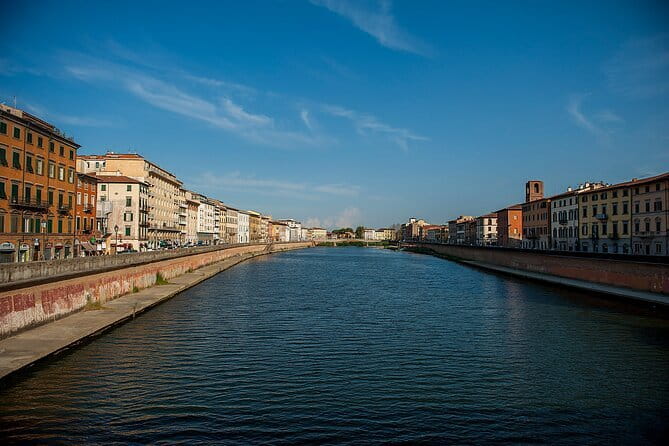 Private Pisa and Lucca Half Day Tour from Florence - Leaning Tower climb: how to plan the best chance at a timed entry