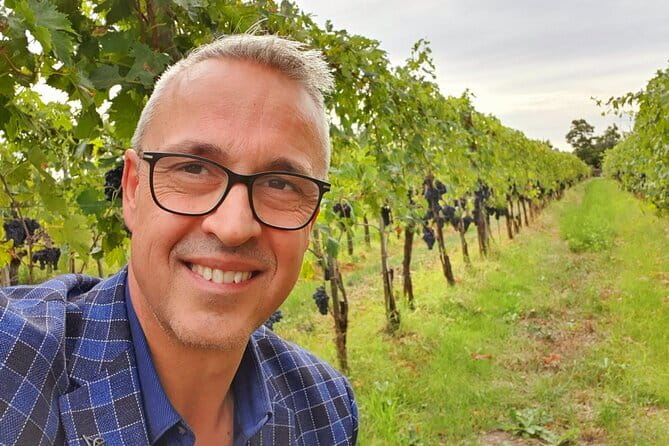Private Tour of Chianti Siena and San Gimignano by Minivan - A 9:00 AM start that keeps the day from feeling rushed