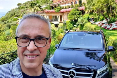 Private Tour of Chianti, Siena and San Gimignano by Minivan - The quick win: Piazzale Michelangelo viewpoint (15 minutes)