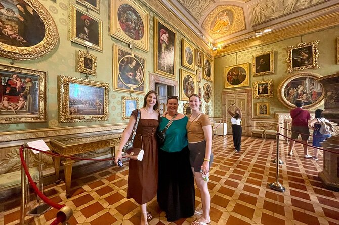 Private Tour of Pitti Palace with Boboli Garden - Why Pitti Palace feels hard on your own (and easier with a guide)