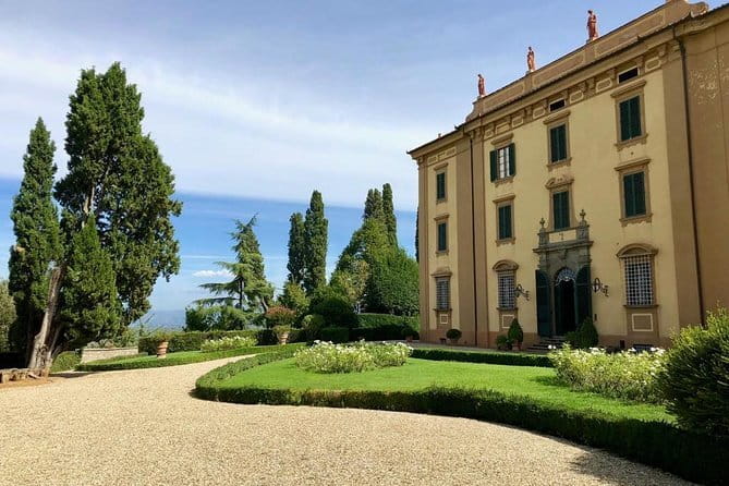 Private Tour to Siena and Montalcino from Florence - Il Cocco in Montalcino: lunch and Brunello tastings as the optional highlight