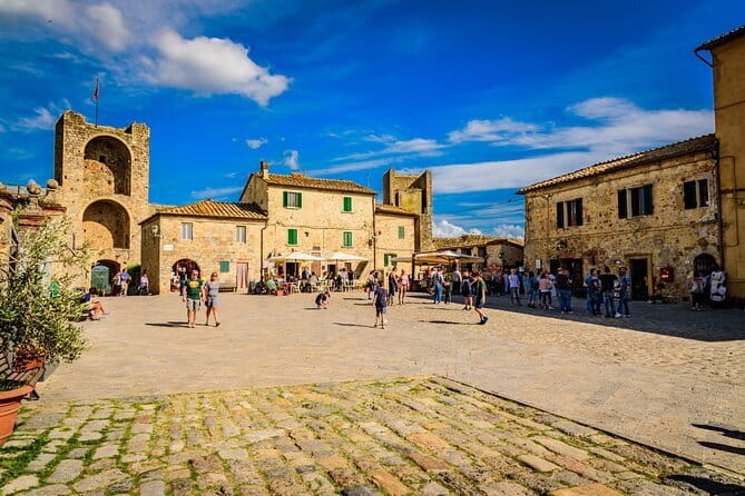 Private Tour to Tuscan Jewels in one day:Siena, Monteriggioni, S.Gimignano, Pisa - Why This One-Day Tuscany Loop Works From Florence