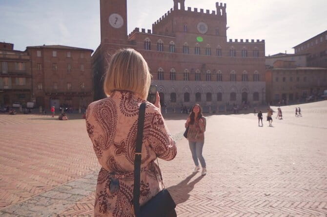 Private Tour to Tuscan Jewels in one day:Siena, Monteriggioni, S.Gimignano, Pisa - Siena in Two Stops: Duomo and Piazza del Campo