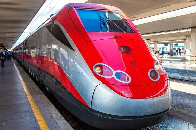 Private Transfer from SMN Train Station to Florence - The ride: luxury car or van, picked for your group size