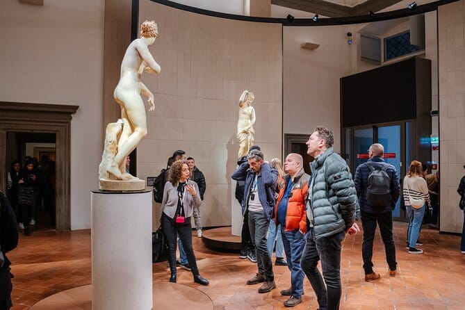 Private Uffizi Gallery Guided Tour in Florence - Stop 1 (1 hour): the Uffizi’s past, then the Renaissance big hitters
