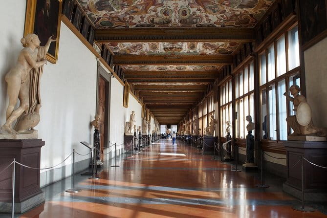 Private Uffizi Gallery Tour with Reserved Entry - Reserved timed entry at Piazzale degli Uffizi (and why it’s worth it)