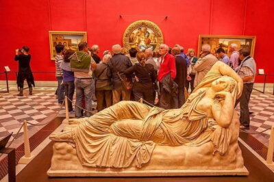 Private Uffizi Gallery Tour with Reserved Entry - Your 1 hour 40 minutes inside Gallerie Degli Uffizi