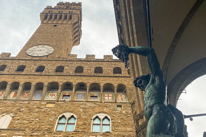 Private WALKING Tour and ACCADEMIA Gallery in Florence Italy - Piazza della Signoria to Ponte Vecchio: The Finish That Clicks