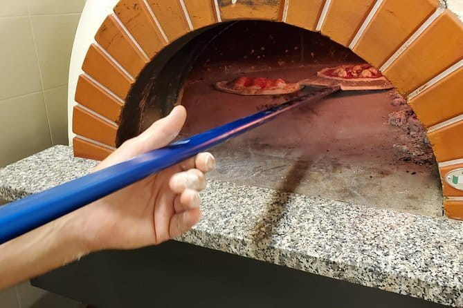 Real Pizza And Gelato Lesson In Florence - Small Group Energy: Why Up to 12 Travelers Changes Everything