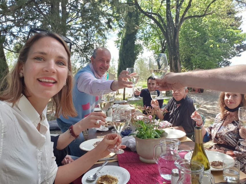 ROMANTIC WINE TOUR FOR 2 - Wine Tour in Chianti (Tuscany) - Olive oil and balsamic tasting: the non-obvious Tuscan lesson