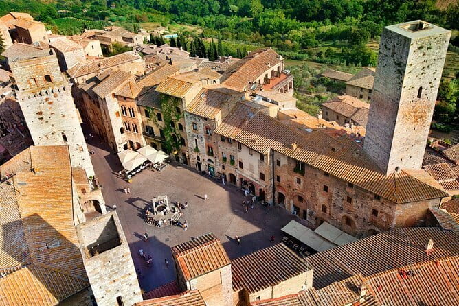 San Gimignano and Chianti Classico Wine and Food PRIVATE TOUR from Florence - The real advantage: a private guide who adjusts the day