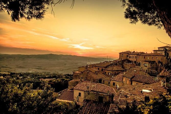 San Gimignano and Volterra Tour by Private Luxury Van - Key points to know before you go