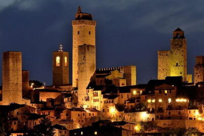 San Gimignano and Volterra Tour by Private Luxury Van - San Gimignano UNESCO streets: towers, churches, and gelato stops