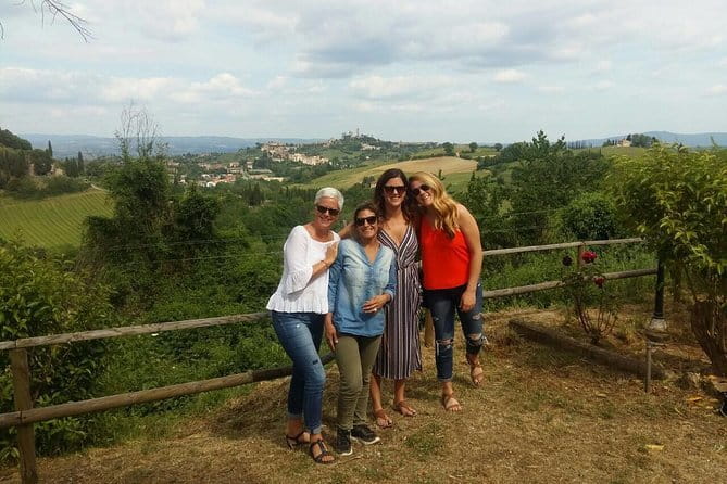 San Gimignano, Saffron and Vernaccia Wine from Florence - Monteriggioni Walls: Via Francigena History on Foot