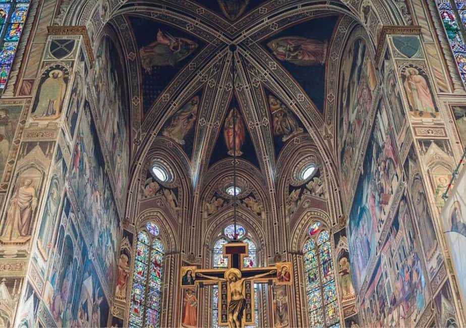 Santa Croce Church Guided Tour in Florence - Dante and Niccolini: literature in stone and public space