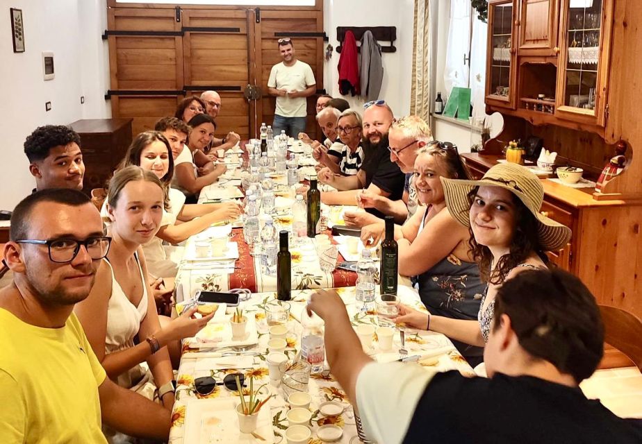 Seggiano: Typical Tuscan Farm Tour with Olive Oil Tasting - Who this tour is best for