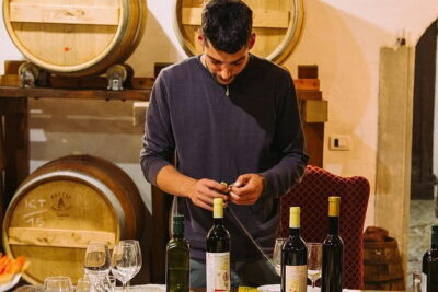 Self-Drive Vintage Fiat 500 Tour: Gourmet Lunch and Wine Tasting - Practice time in a manual Fiat: the clutch decision