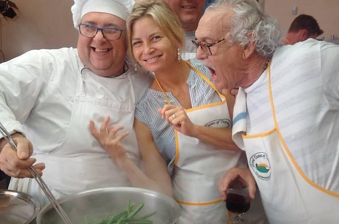 Semi Private Cooking Class in Private Villa with Optional Market Visit and Transfer from Florence - How the morning ride sets up your cooking flow