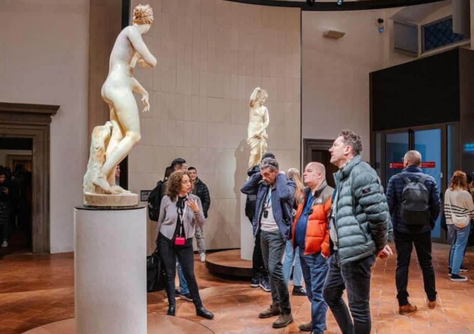 Semi Private Uffizi Gallery Guided Tour in Florence - Optional wine tasting at Vino Tasting Global Srl: a smoother way to end