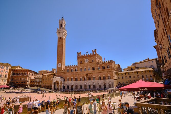 Siena, San Gimignano and Chianti Wines Day Tour from Florence - San Gimignano: Tower Town in About One Hour (Plus Optional Church and Gelato)