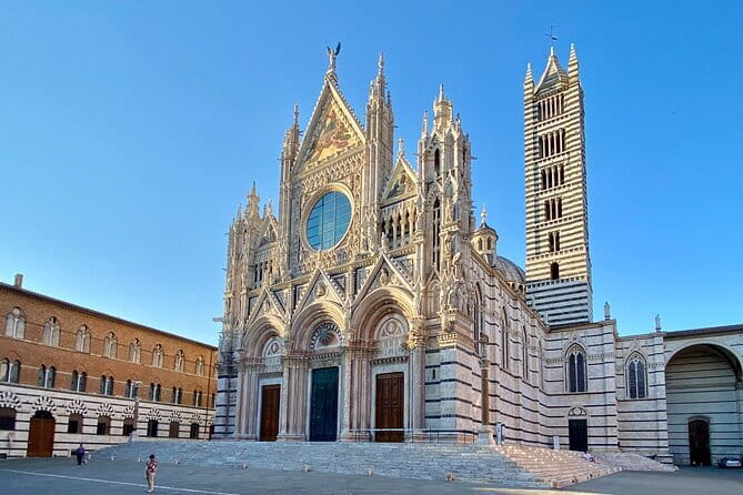 Siena - San Gimignano Private Tour - San Gimignano: towers, cathedral time, and Gelateria Dondoli