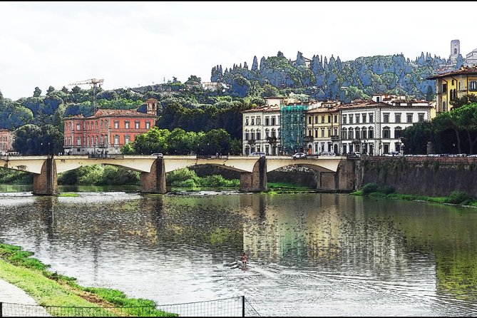 Sit and walk Florence tour with Gelato - What $132.92 gets you—and why it can be good value