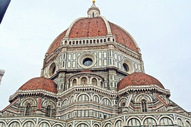 Skip The Line Florence Accademia Gallery Tickets with Priority Entrance - Meeting point and finding your ticket person outside