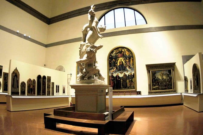 Skip The Line Florence Accademia Gallery Tickets with Priority Entrance - Timing and crowds: how to avoid the David bottleneck