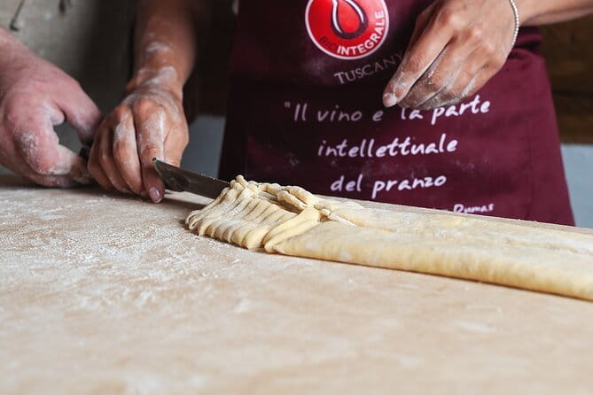 Small Group Pasta Making Class Wine Tasting in a Tuscan Castle - Lunch, dessert, and wine pairing: how the meal is structured
