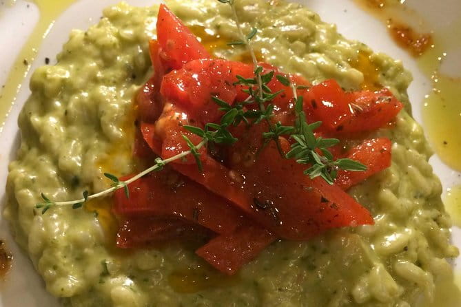 Small group PURO Vegan pasta and bruschette Class in Florence - What you’ll make: vegan pasta dishes, gnocchi, and ravioli