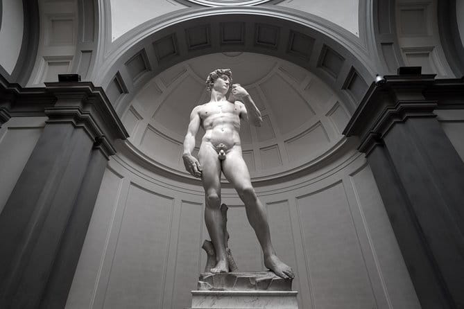 Small Group Uffizi & Accademia Museum with Walking Tour - Your Morning Plan: Meeting at Piazzale degli Uffizi and Ending at the Accademia