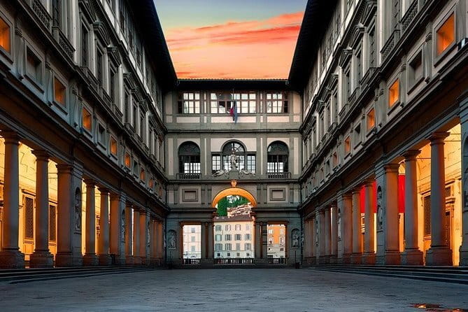 Small Group Uffizi Gallery Guided Tour - Small-group Uffizi tour: 14 people, English guide, and a 2-hour plan