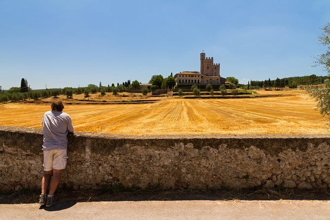 Sunset semi private Chianti Tuscany Wine Tasting Tour from Florence - Price and value: what you’re really paying $275.42 for