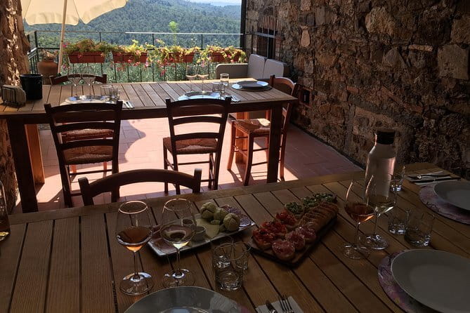 Sunset VIP Chianti wine tour - Castellina in Chianti: one hour to walk narrow alleys