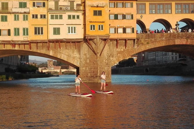 SUP at Ponte Vecchio with a Floating Drink - Florence Paddleboarding - Sunset and the Floating Drink Break on the River