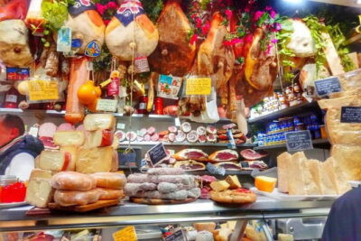 Super Tasty Full-day Guided Tour of Florence Food Wine Art Top Sites & Eateries - Ponte Vecchio walk + San Lorenzo Market: the morning-to-lunch flavor bridge