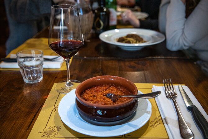Taste the Flavours of Florence: Private Tuscan Food Tour - Stop Two: Wine and Tuscan Dishes in Santa Croce