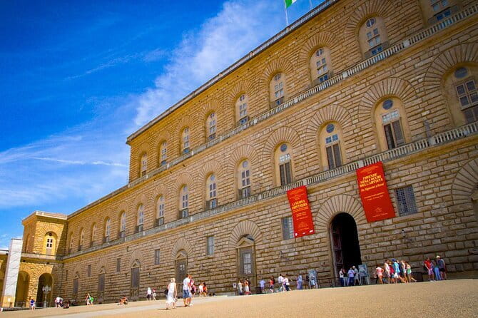The Best Of Classic Florence - Private Tour - Piazza della Repubblica: Roman layers and coffee-stopping energy