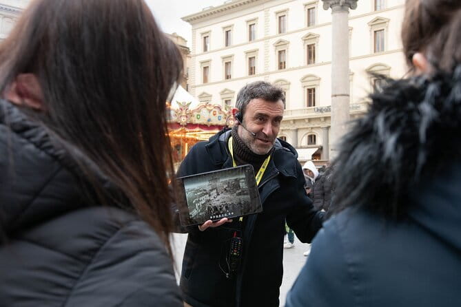 The Best of Florence Walking Tour with Audio Guide and Guide - Where the tour starts and how not to miss the group