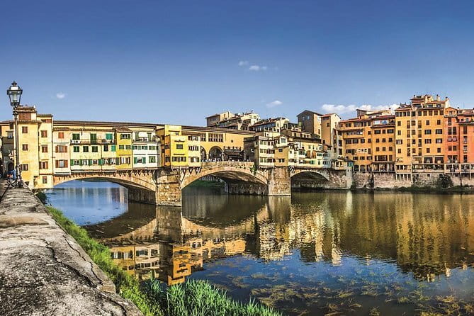 The Best of Florence Walking Tour with Audio Guide and Guide - Piazza Santa Trinita: the Column of Justice and a shopping-friendly break