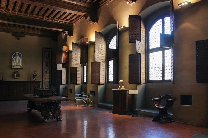 The Florentine House of the 14th Century: 1 hour tour in the Renaissance life - Your 1-hour private tour: pace, group size, and what you’ll actually do