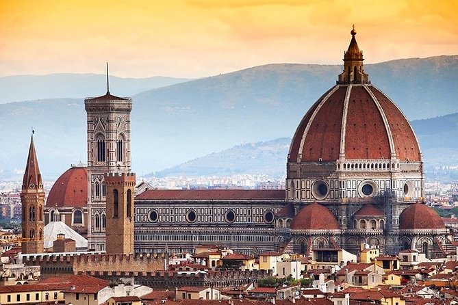 Treasure Hunt in Florence for Families - Stop 2: Ponte Vecchio, Florence’s oldest bridge