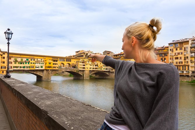 Treasure Hunt in Florence for Families - Stop 1: Piazza Signoria and the political center maze