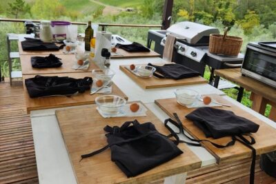 Truffle Hunting in Chianti, pasta class and lunch - The 45-minute truffle hunt in Chianti woods with Taboo and Marco