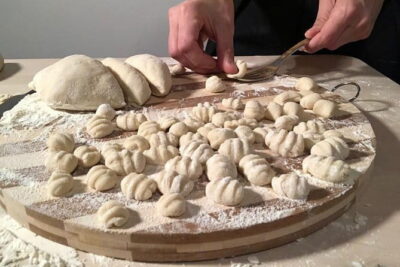 Tuscan Cooking Class in an Art Gallery in Florence - Meet Anna in Her Florence Home Gallery (Start at Via Maggio)