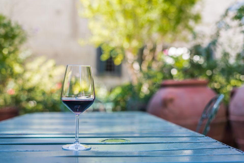 Tuscany: Leonardo da Vinci – Oil and Wine Discovery Tour - Lunch in Tuscan style: pasta, appetizer, dessert, and real recovery time