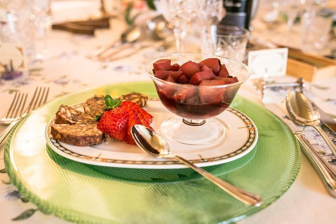 Typical Dining & Cooking Demo at Local's Home in Florence - Should you book it?